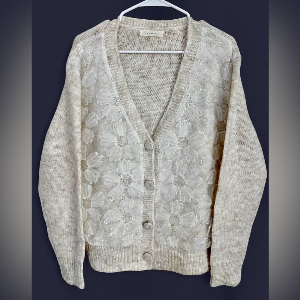 NWT Women So Sweet Off White Floral Lace Cardigan Small Chic‎ Feminine